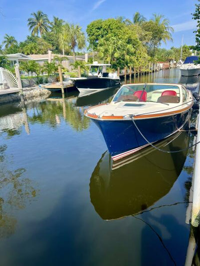 2004 Hinckley - Talaria 29R Le Ti